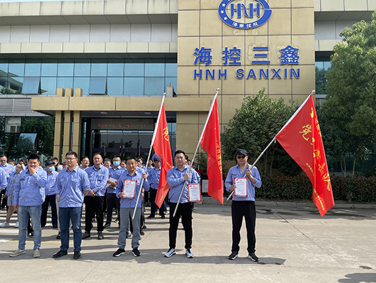 党员突击队2.jpg
